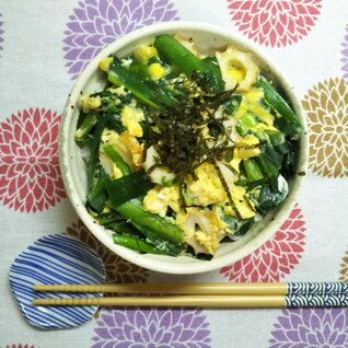 麺つゆで作る焼きちくわとニラの卵とじ